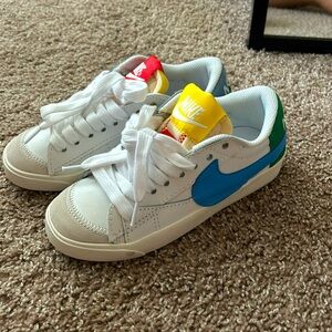 Nike Blazer Low '77 Jumbo Size 6.5 Boys